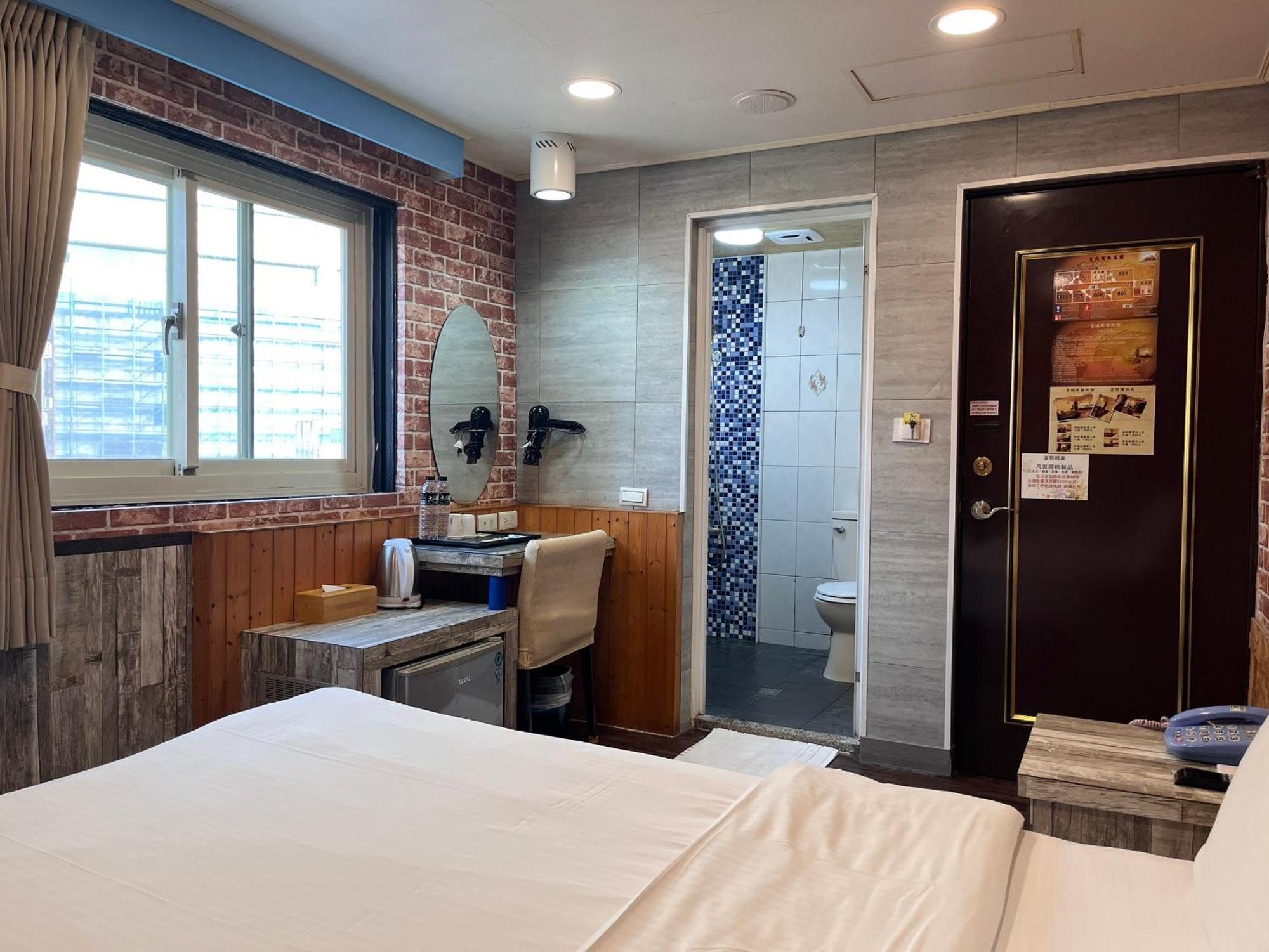 Bin Chen Business Hotel Sin-ču Exteriér fotografie